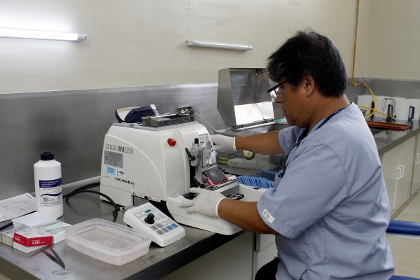 Laboratorio Clínico y Anatomia Patológica